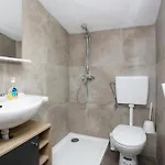 Apartment Apartments By The Sea Pirovac, Sibenik - 6447