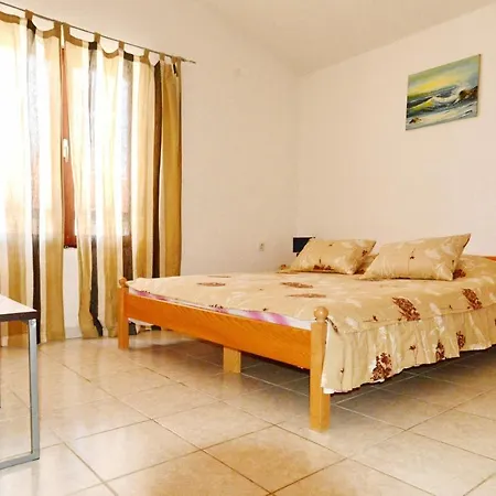 Apartments By The Sea Pirovac, Sibenik - 6447 Apartment *