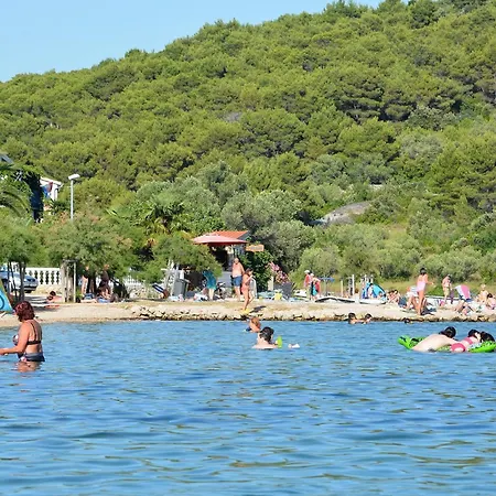 By The Sea Pirovac, Sibenik - 6447 * ピロヴァッツ