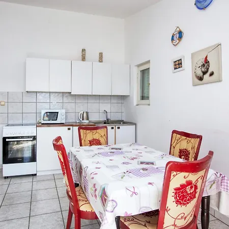 By The Sea Pirovac, Sibenik - 6447 * Pirovac