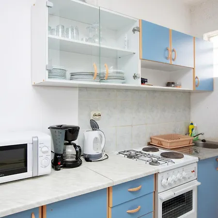 Appartement By The Sea Pirovac, Sibenik - 6447 Pirovac