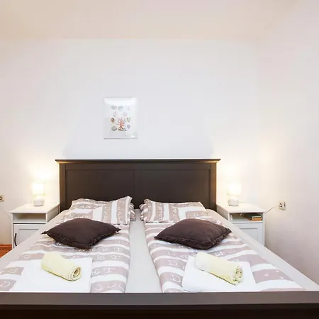 By The Sea Pirovac, Sibenik - 6447 Appartement