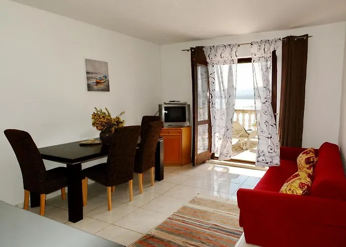 By The Sea Pirovac, Sibenik - 6447 アパート *